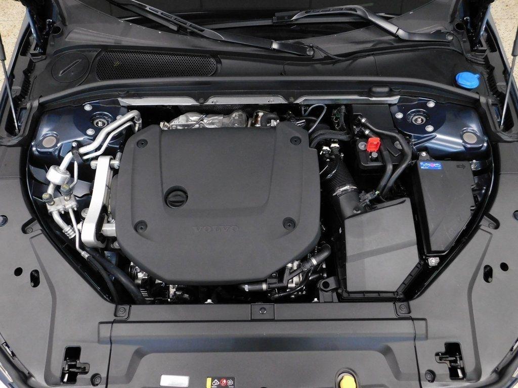 Volvo V90 Cross Country B6 Ultra 2026