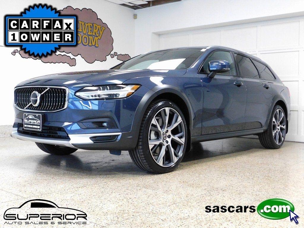 2026 Volvo V90 Cross Country B6 Ultra AWD's photo