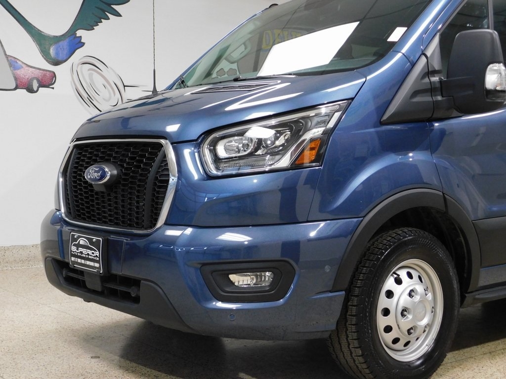 Ford Transit 350 Wagon Low Roof XLT w/Sliding Pass. 148-in. WB 2023