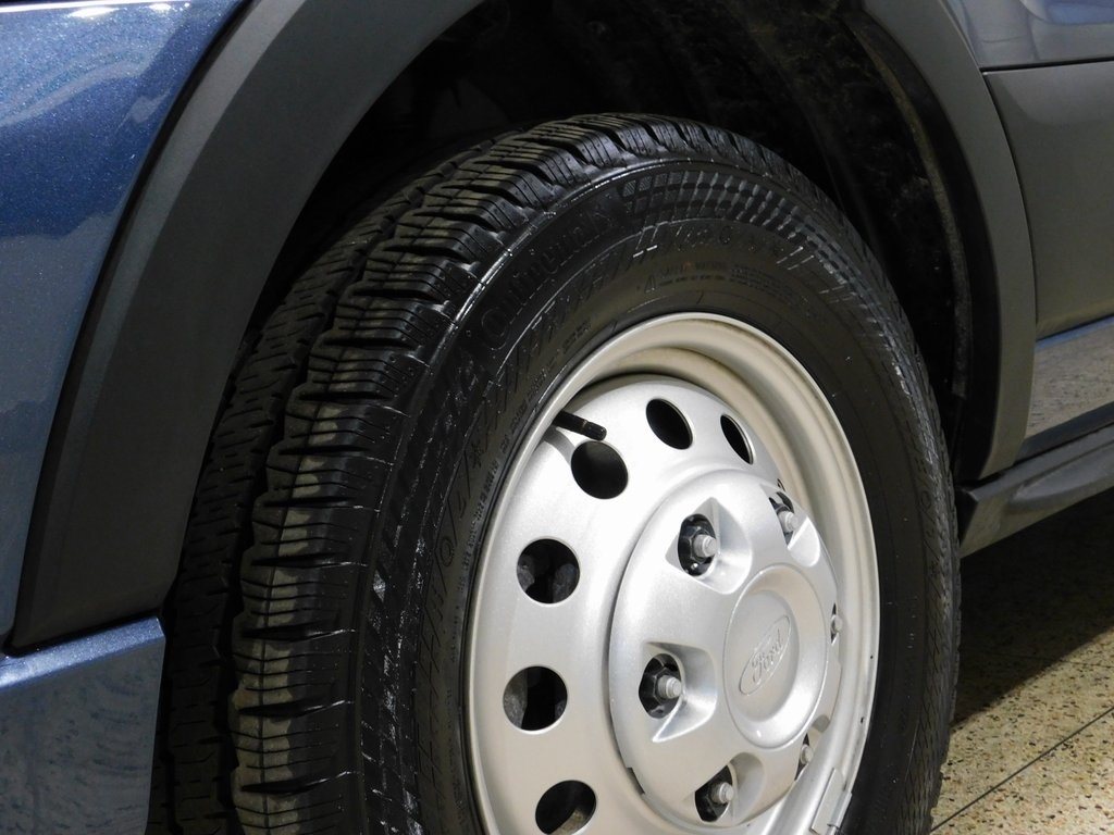 Ford Transit 350 Wagon Low Roof XLT w/Sliding Pass. 148-in. WB 2023