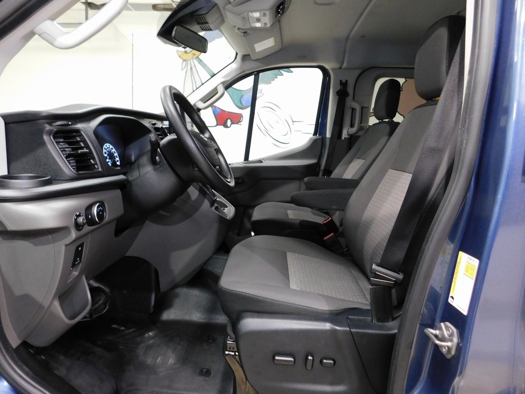 Ford Transit 350 Wagon Low Roof XLT w/Sliding Pass. 148-in. WB 2023