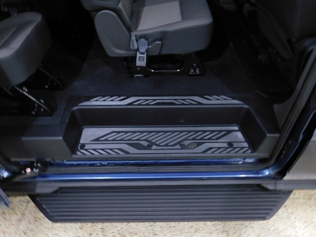 Ford Transit 350 Wagon Low Roof XLT w/Sliding Pass. 148-in. WB 2023