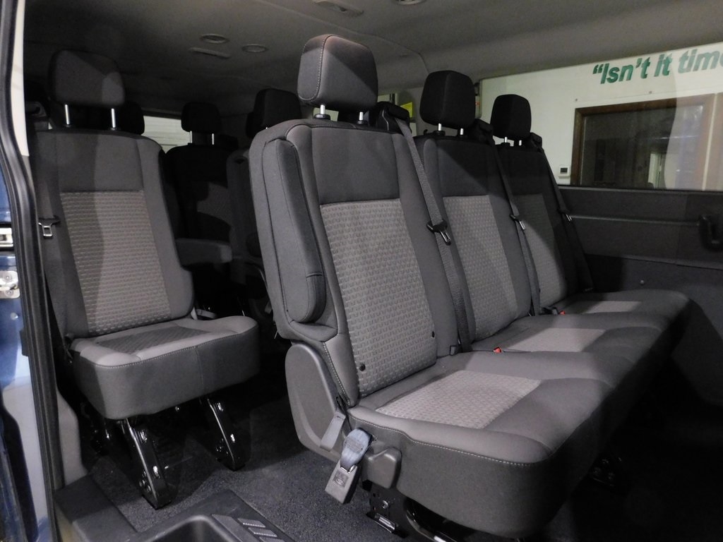 Ford Transit 350 Wagon Low Roof XLT w/Sliding Pass. 148-in. WB 2023