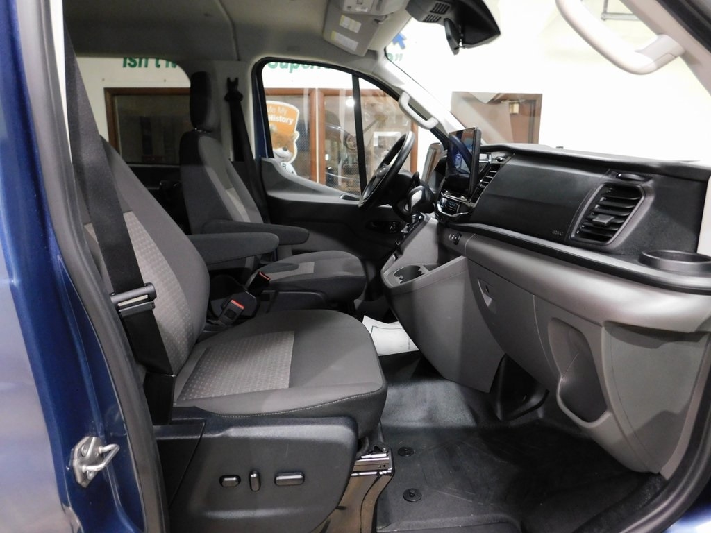 Ford Transit 350 Wagon Low Roof XLT w/Sliding Pass. 148-in. WB 2023