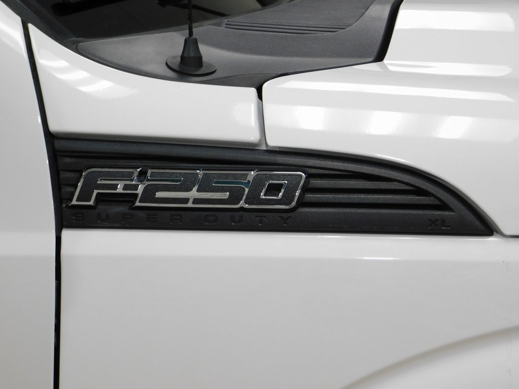 Ford F-250 SD XL 2WD 2015