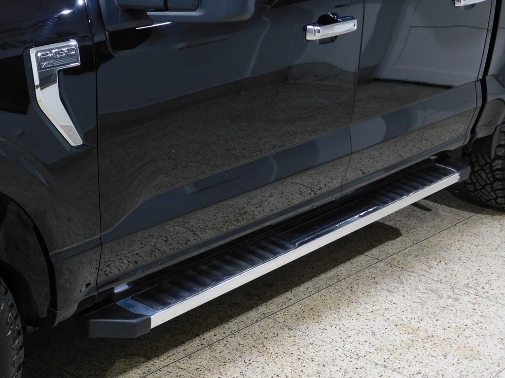 Ford F-150 XLT SuperCrew 5.5-ft. Bed 4WD 2023