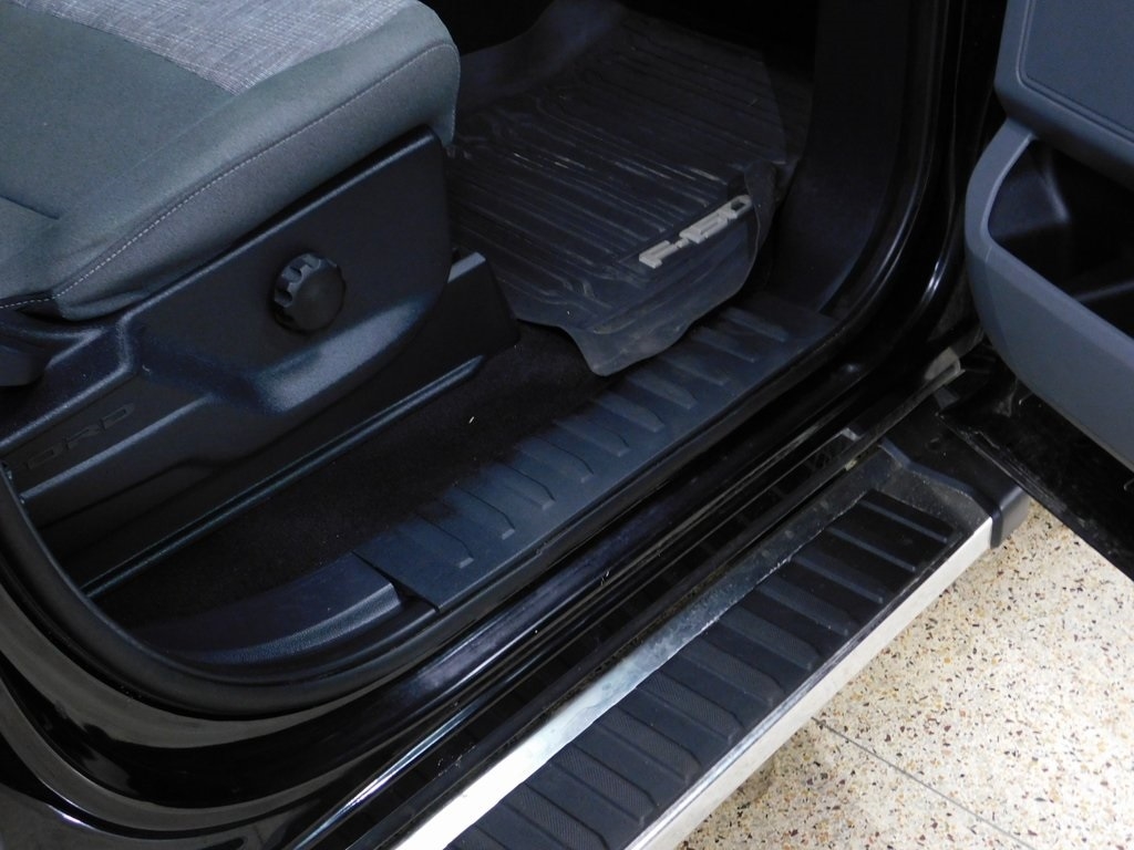 Ford F-150 XLT SuperCrew 5.5-ft. Bed 4WD 2023