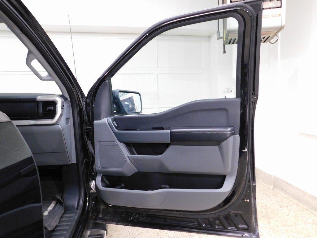 Ford F-150 XLT SuperCrew 5.5-ft. Bed 4WD 2023