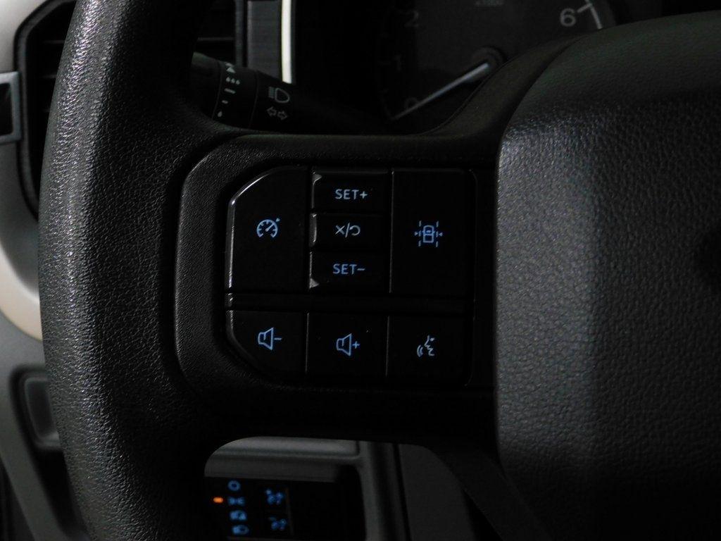 Ford F-150 XLT SuperCrew 5.5-ft. Bed 4WD 2023