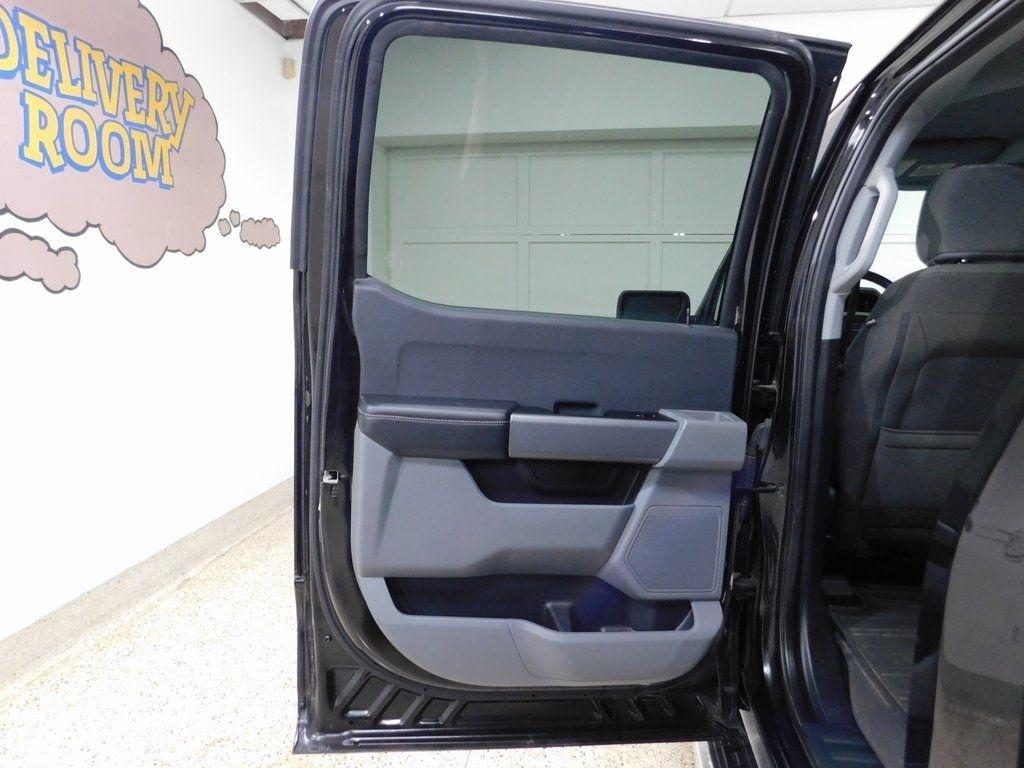 Ford F-150 XLT SuperCrew 5.5-ft. Bed 4WD 2023