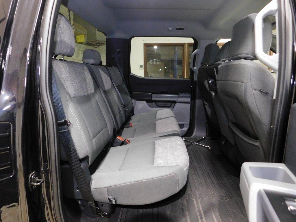 Ford F-150 XLT SuperCrew 5.5-ft. Bed 4WD 2023