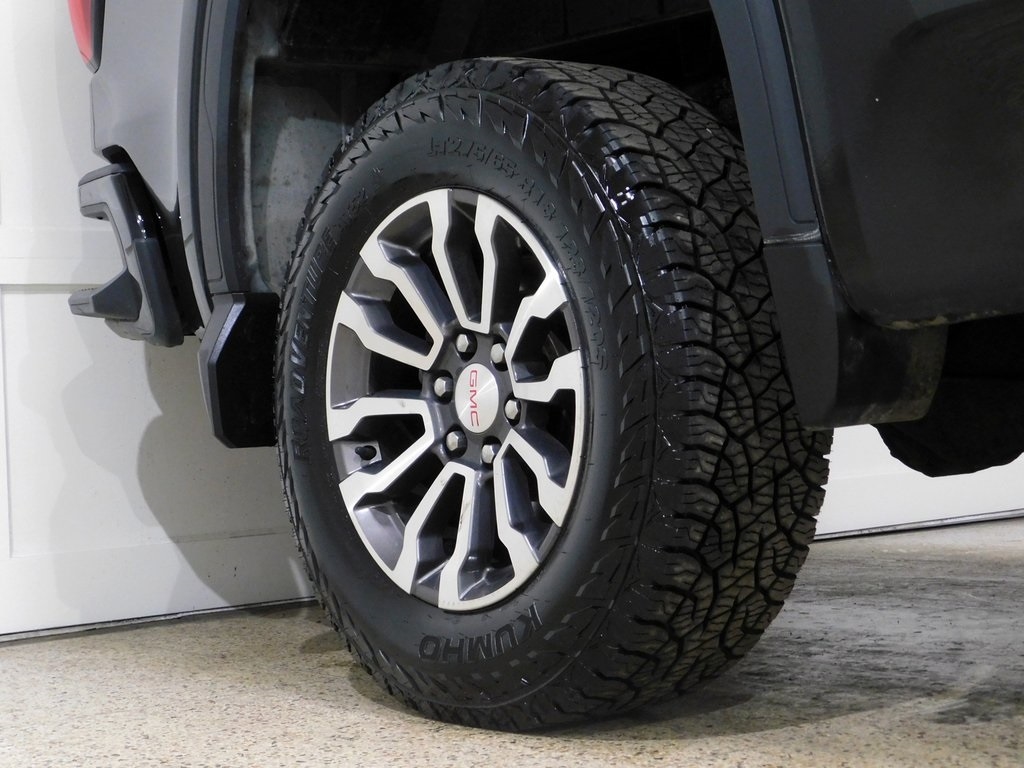 GMC Sierra 1500 AT4 Crew Cab Long Box 4WD 2020