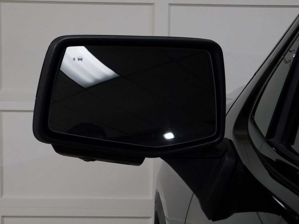 GMC Sierra 1500 AT4 Crew Cab Long Box 4WD 2020