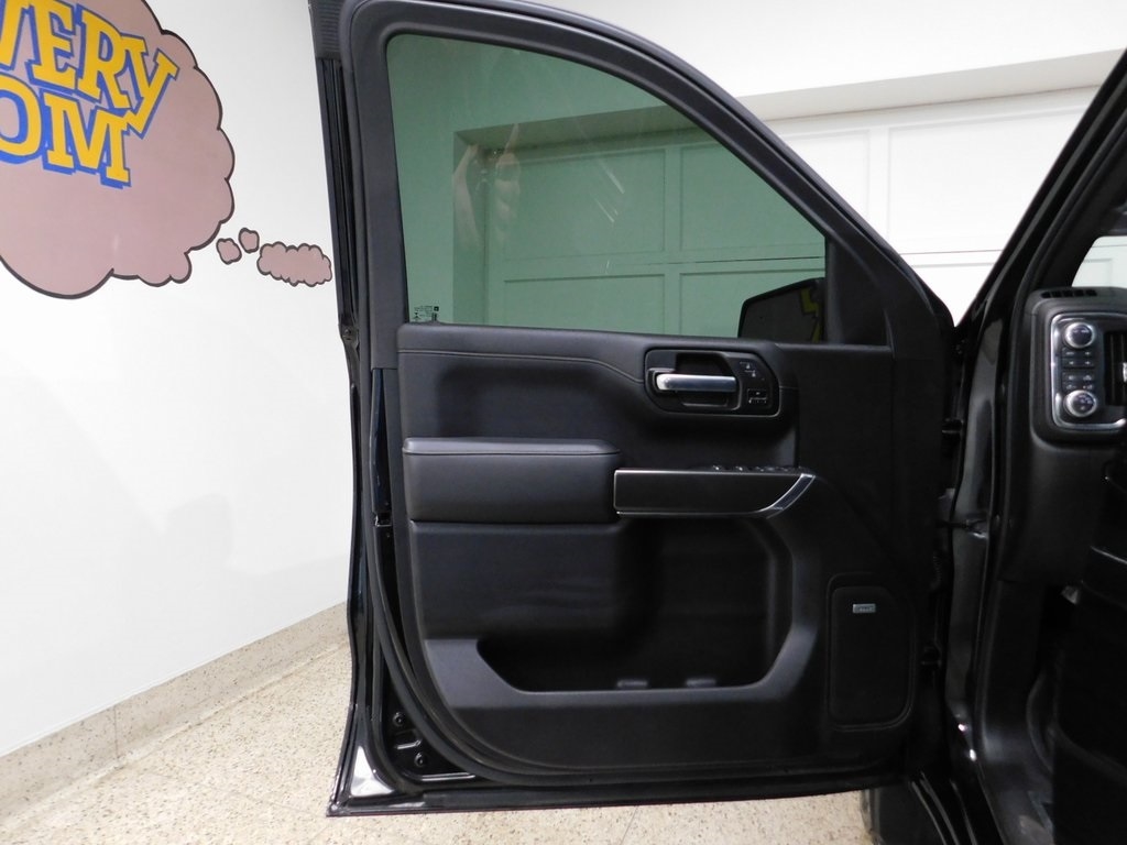 GMC Sierra 1500 AT4 Crew Cab Long Box 4WD 2020