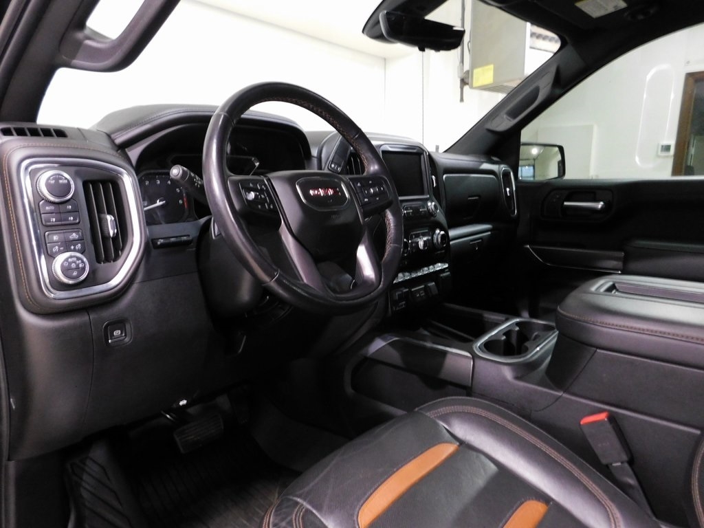 GMC Sierra 1500 AT4 Crew Cab Long Box 4WD 2020