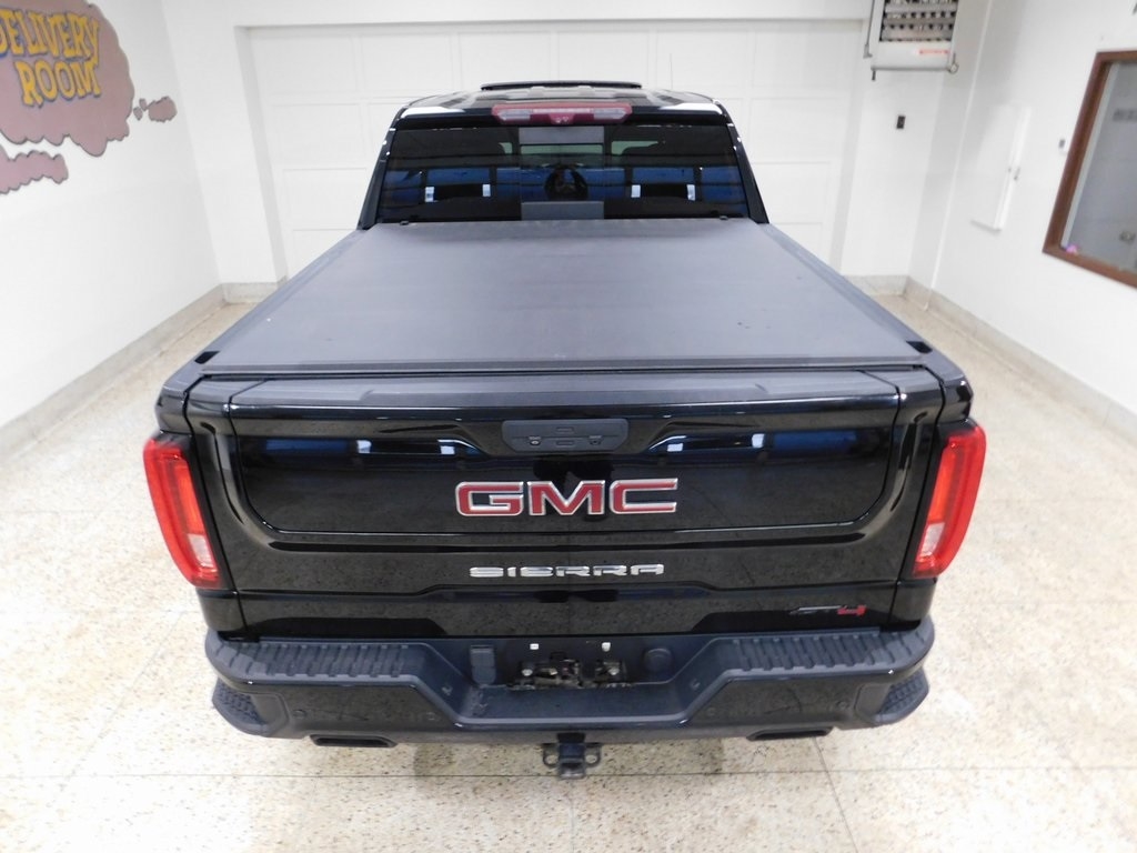 GMC Sierra 1500 AT4 Crew Cab Long Box 4WD 2020