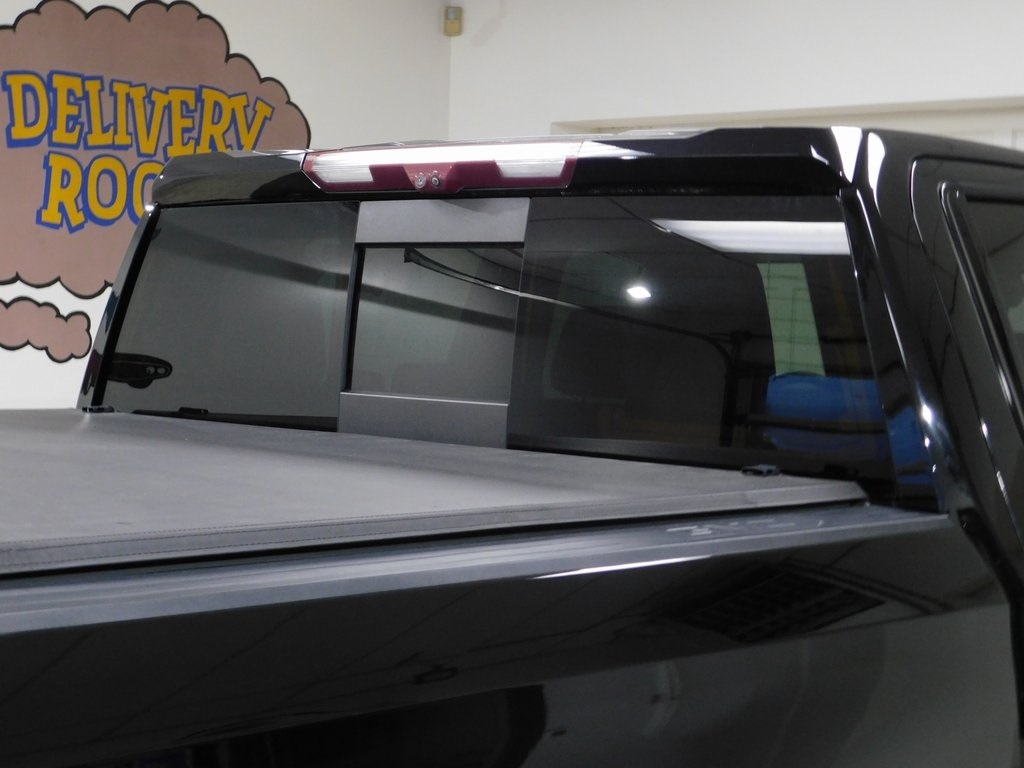 GMC Sierra 1500 AT4 Crew Cab Long Box 4WD 2020