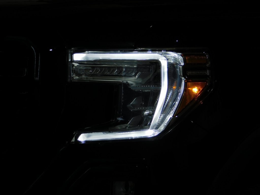 GMC Sierra 1500 AT4 Crew Cab Long Box 4WD 2020