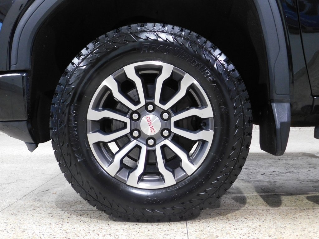 GMC Sierra 1500 AT4 Crew Cab Long Box 4WD 2020