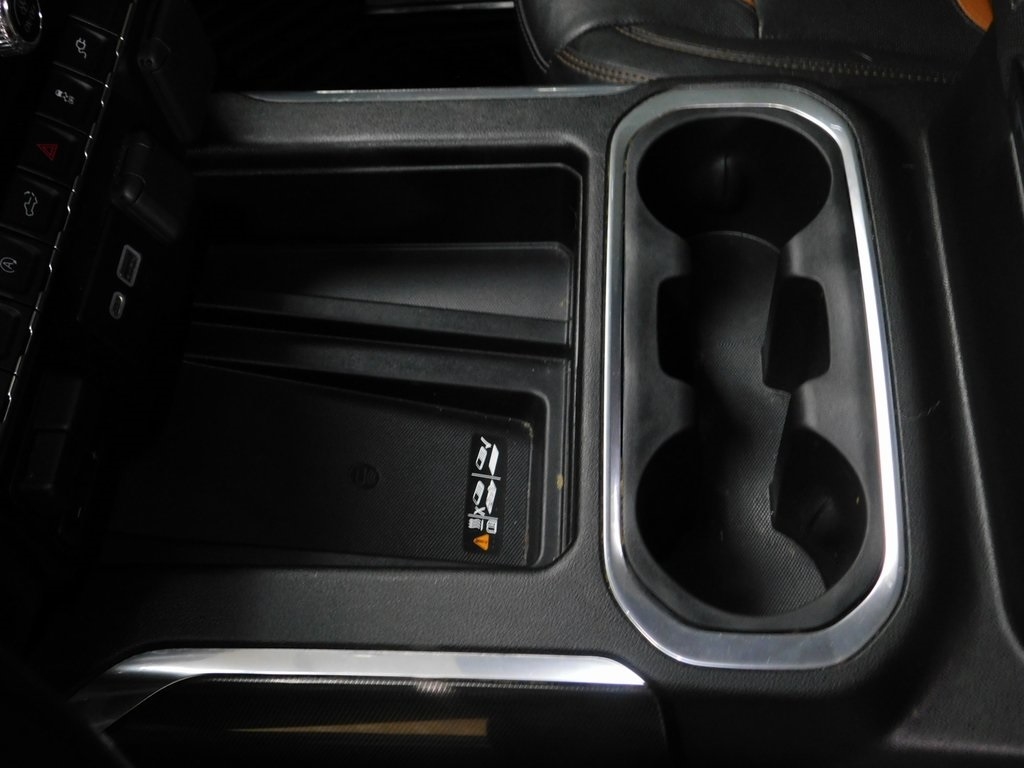 GMC Sierra 1500 AT4 Crew Cab Long Box 4WD 2020