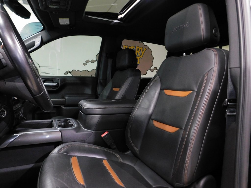 GMC Sierra 1500 AT4 Crew Cab Long Box 4WD 2020