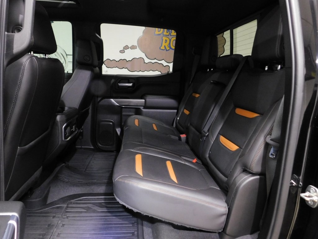 GMC Sierra 1500 AT4 Crew Cab Long Box 4WD 2020