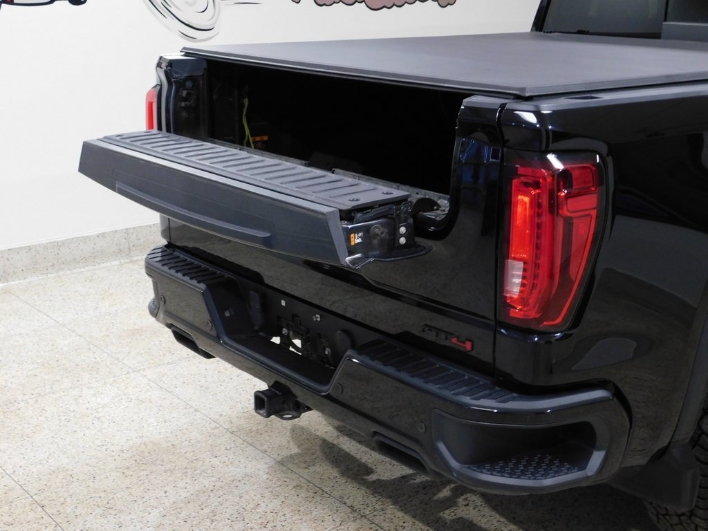GMC Sierra 1500 AT4 Crew Cab Long Box 4WD 2020