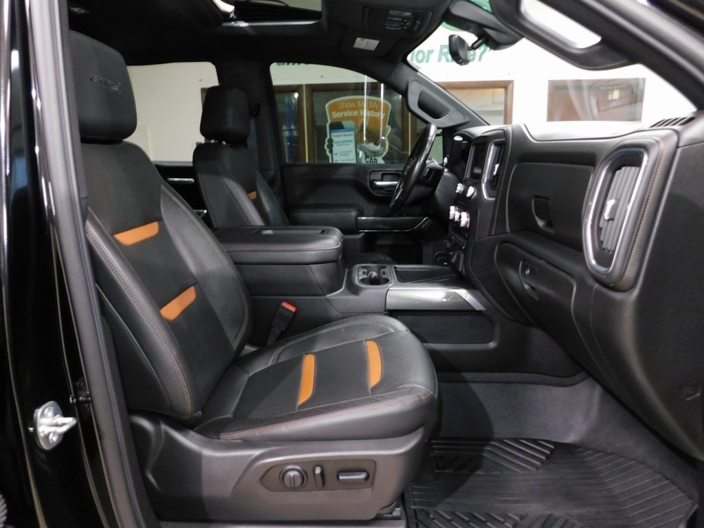 GMC Sierra 1500 AT4 Crew Cab Long Box 4WD 2020