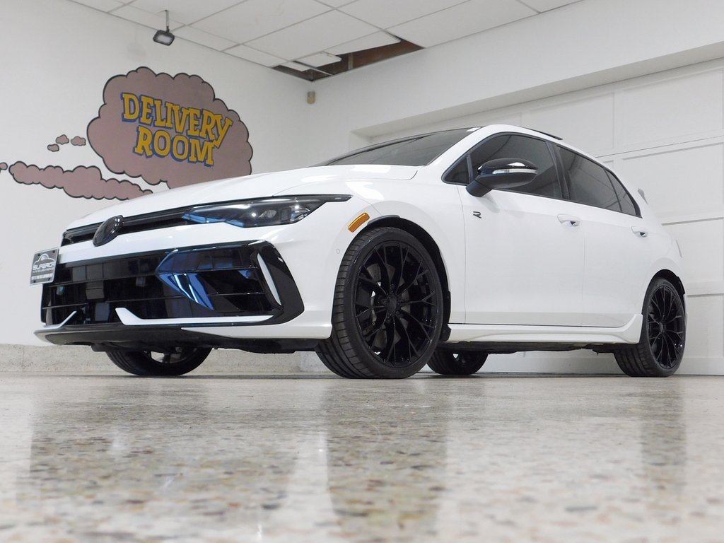 Volkswagen Golf R  2025