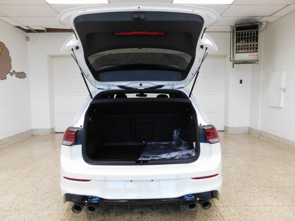 Volkswagen Golf R  2025