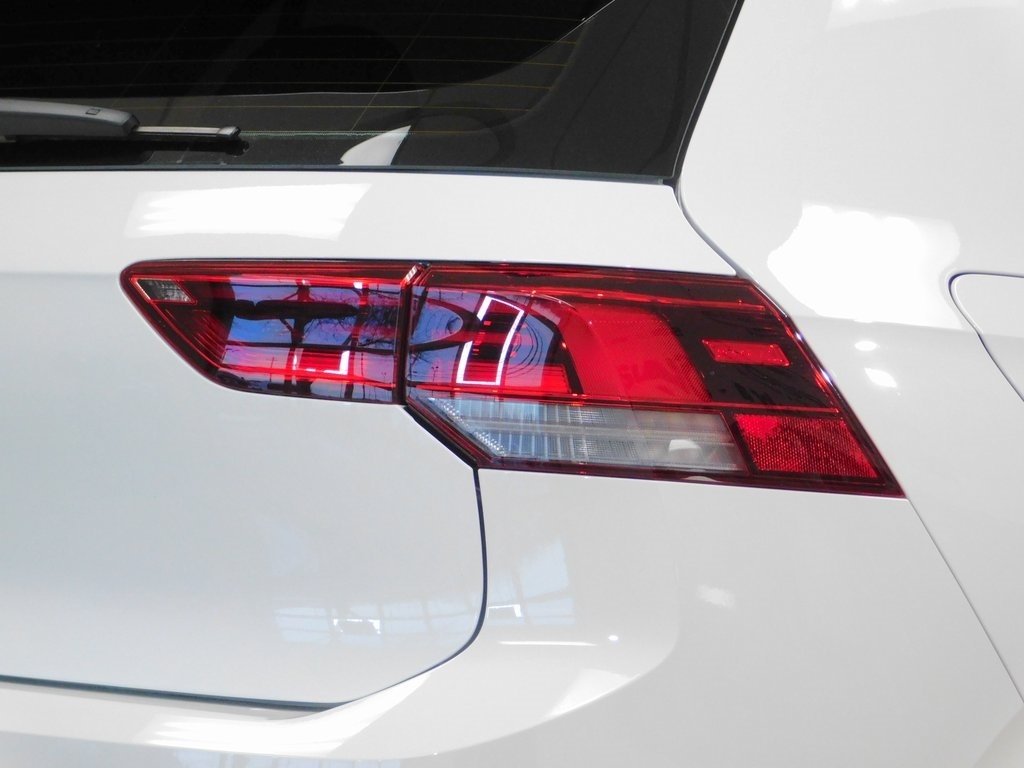 Volkswagen Golf R  2025