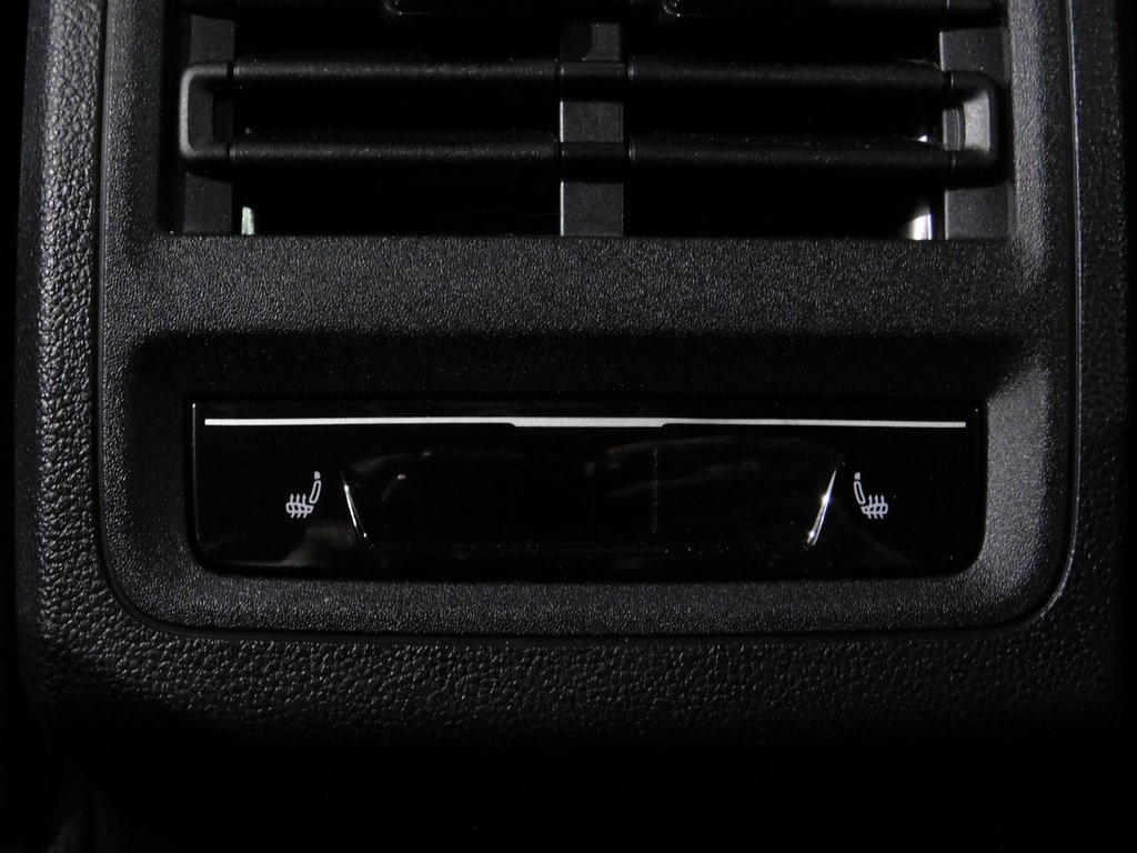 Volkswagen Golf R  2025