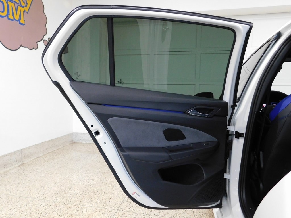 Volkswagen Golf R  2025