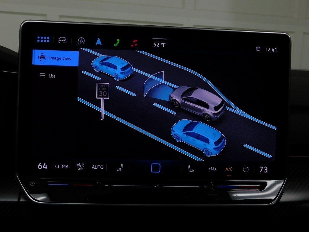 Volkswagen Golf R  2025