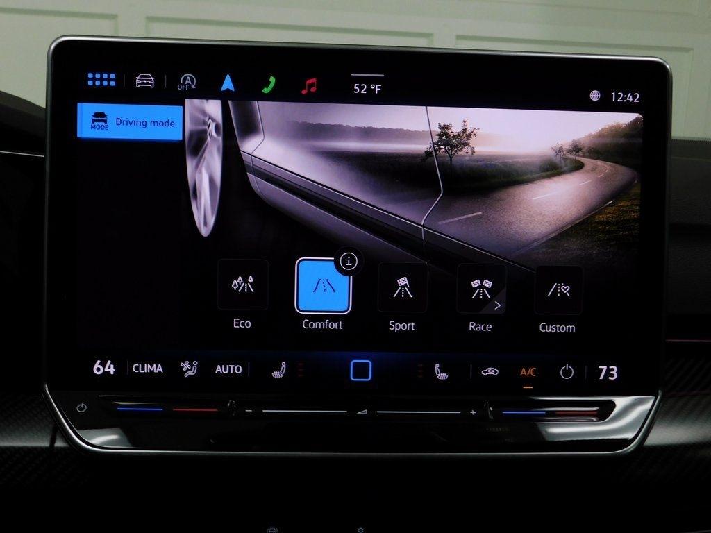 Volkswagen Golf R  2025