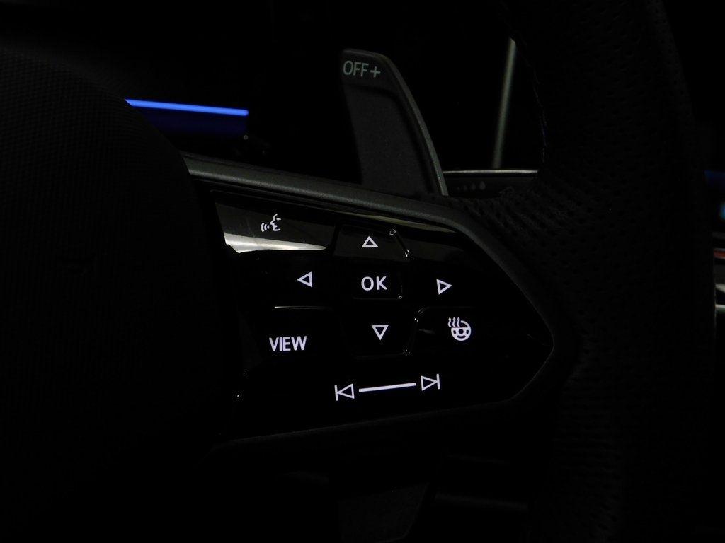 Volkswagen Golf R  2025