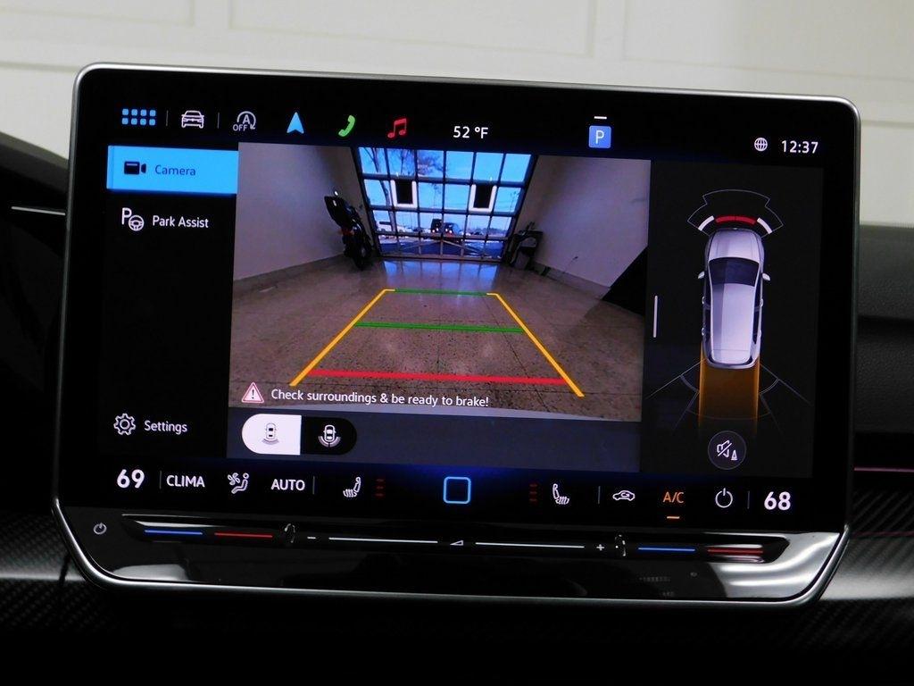 Volkswagen Golf R  2025