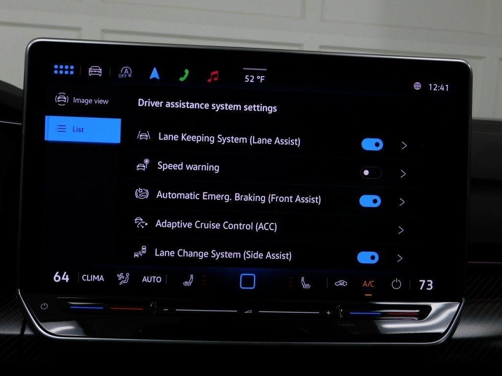 Volkswagen Golf R  2025