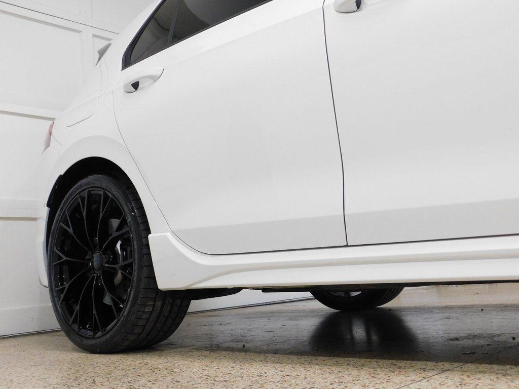 Volkswagen Golf R  2025