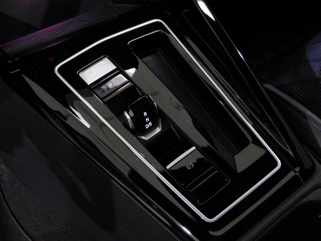 Volkswagen Golf R  2025