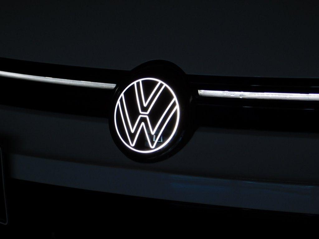 Volkswagen Golf R  2025