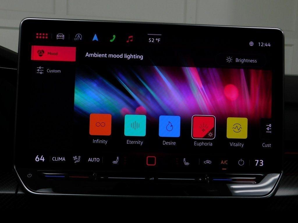 Volkswagen Golf R  2025