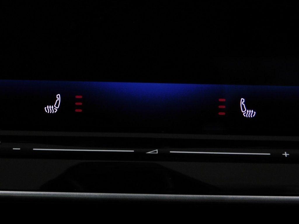 Volkswagen Golf R  2025