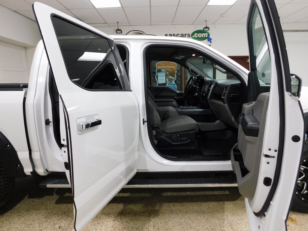 Ford F-150 XLT SuperCrew 6.5-ft. Bed 4WD 2015