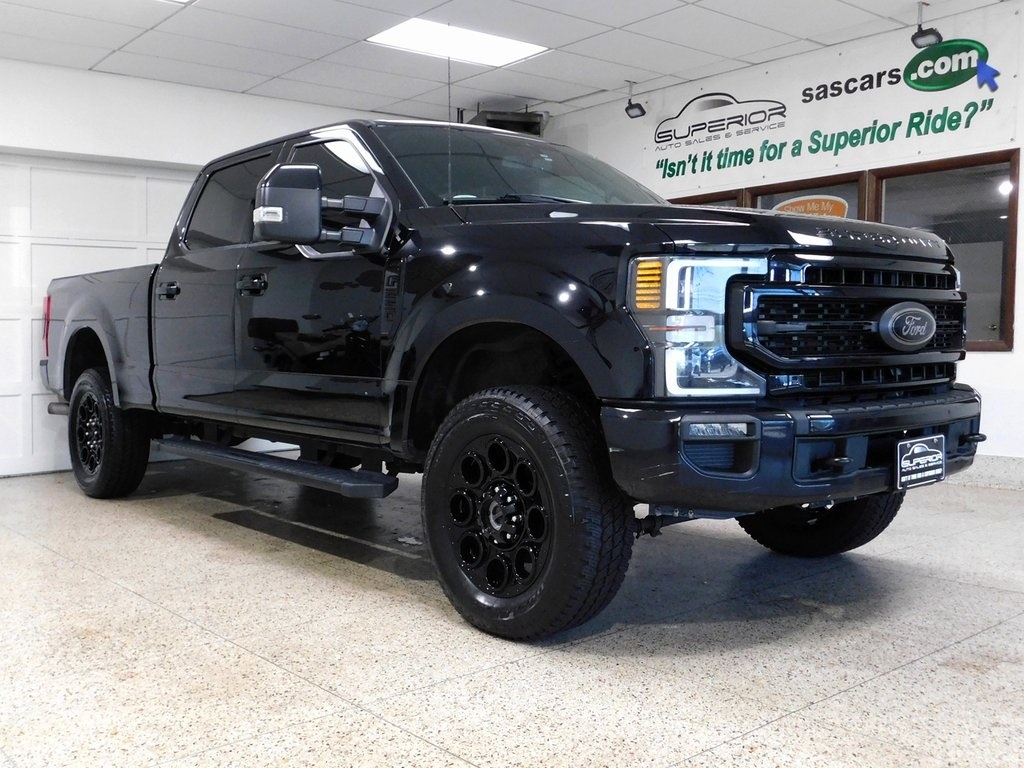 Ford F-250 SD Lariat Crew Cab 4WD 2022