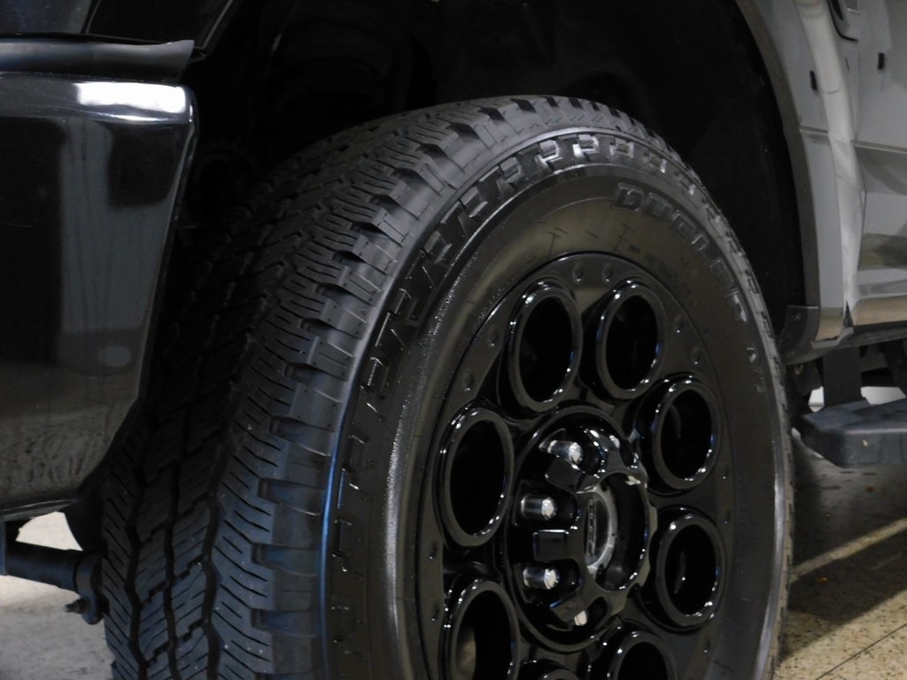 Ford F-250 SD Lariat Crew Cab 4WD 2022