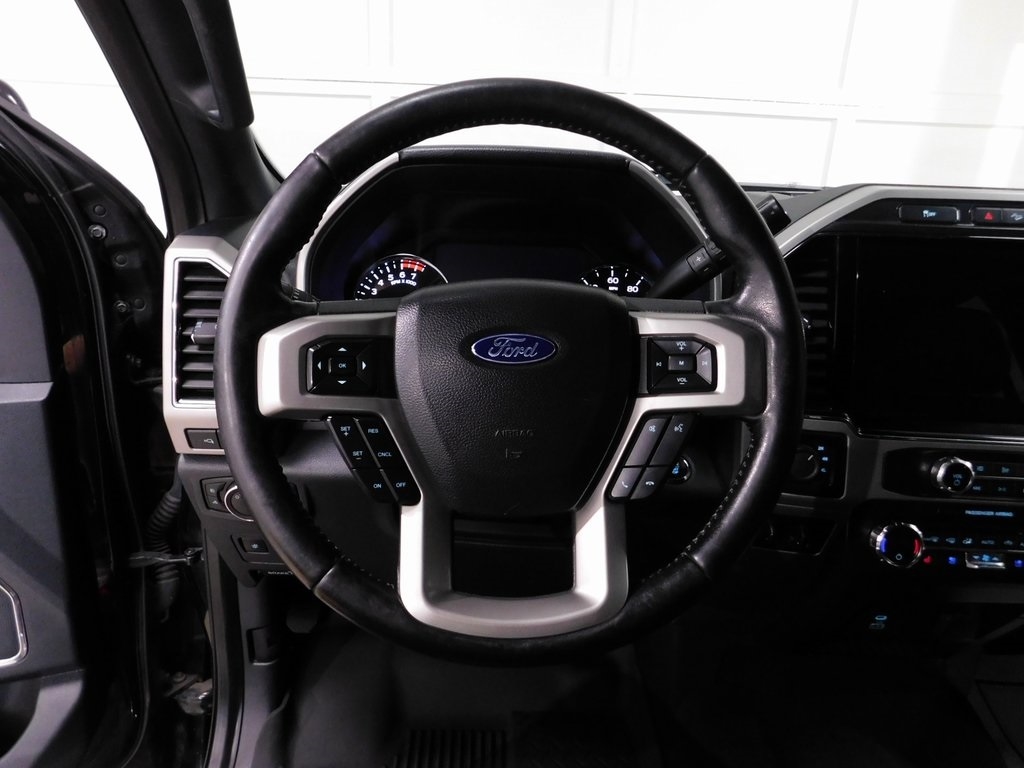 Ford F-250 SD Lariat Crew Cab 4WD 2022