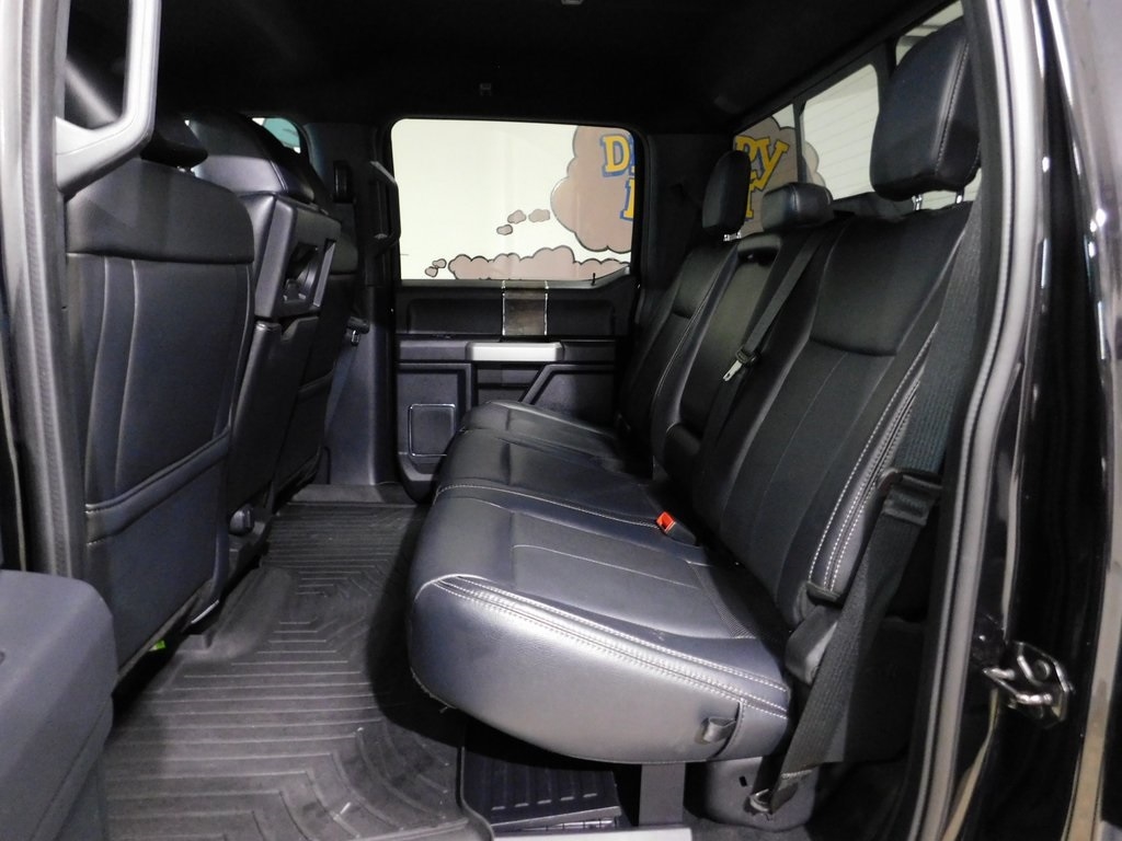 Ford F-250 SD Lariat Crew Cab 4WD 2022