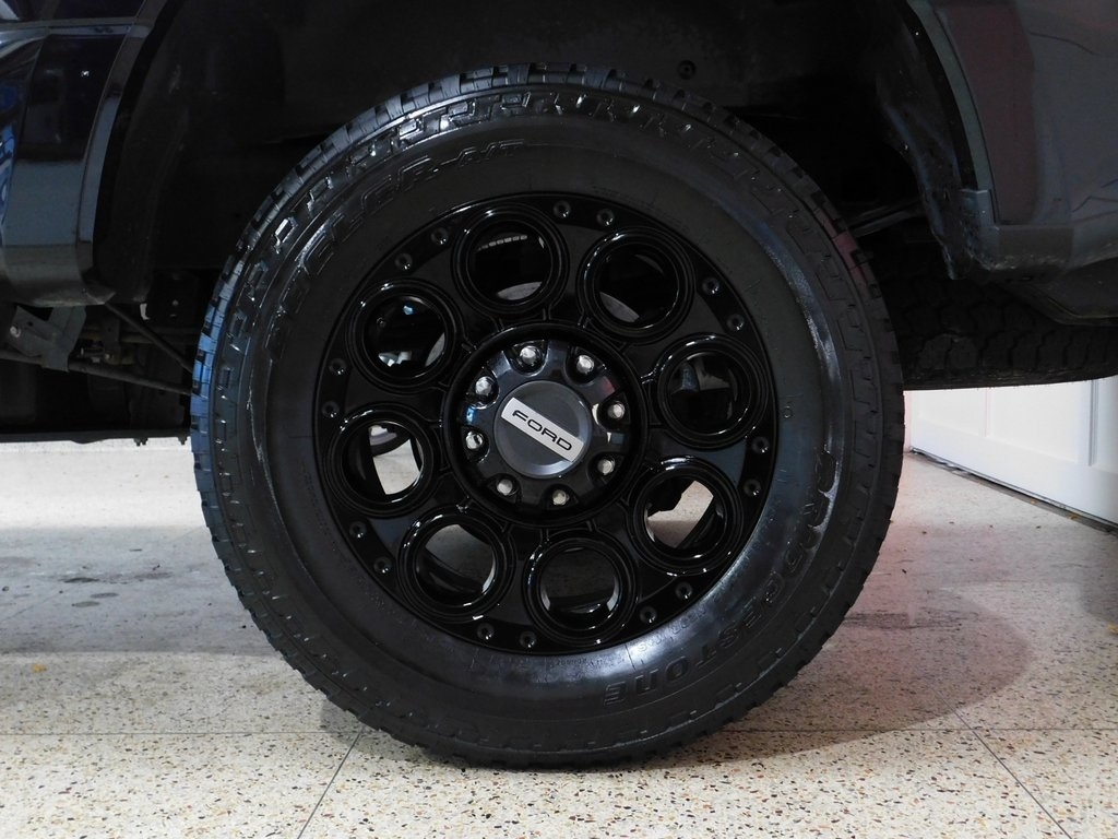 Ford F-250 SD Lariat Crew Cab 4WD 2022