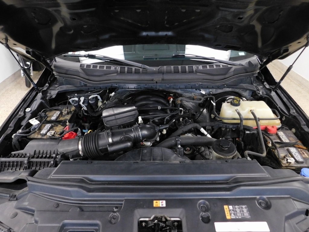 Ford F-250 SD Lariat Crew Cab 4WD 2022